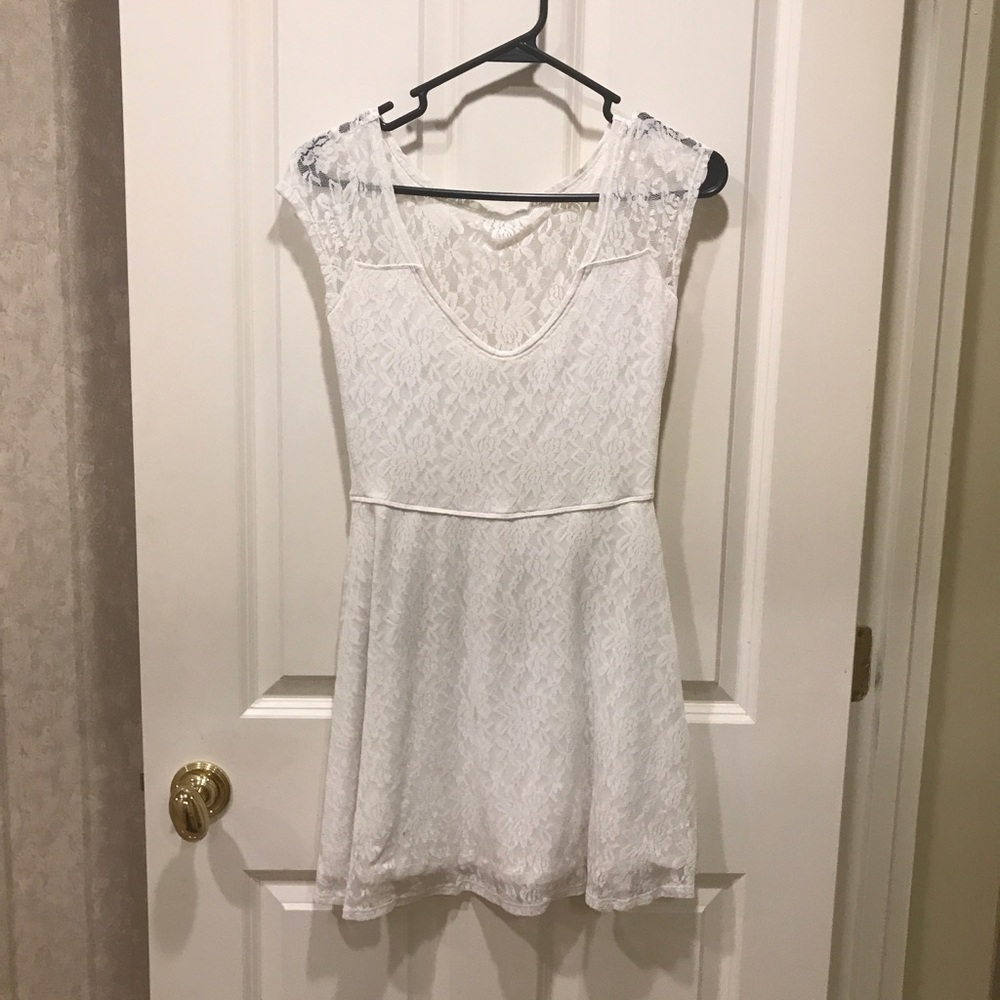 White lacey Hollister dress